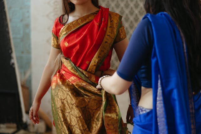 Buy Women Sarees Online