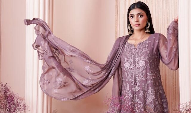 Designer Salwar Kameez