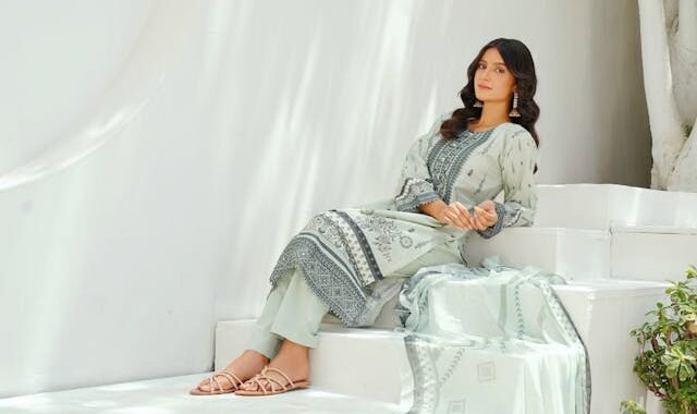 Casual Salwar Kameez